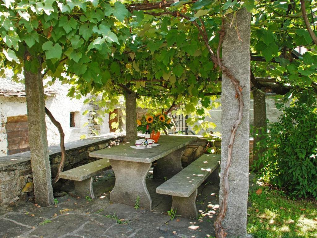 Rustico Pult Villa Someo Kültér fotó