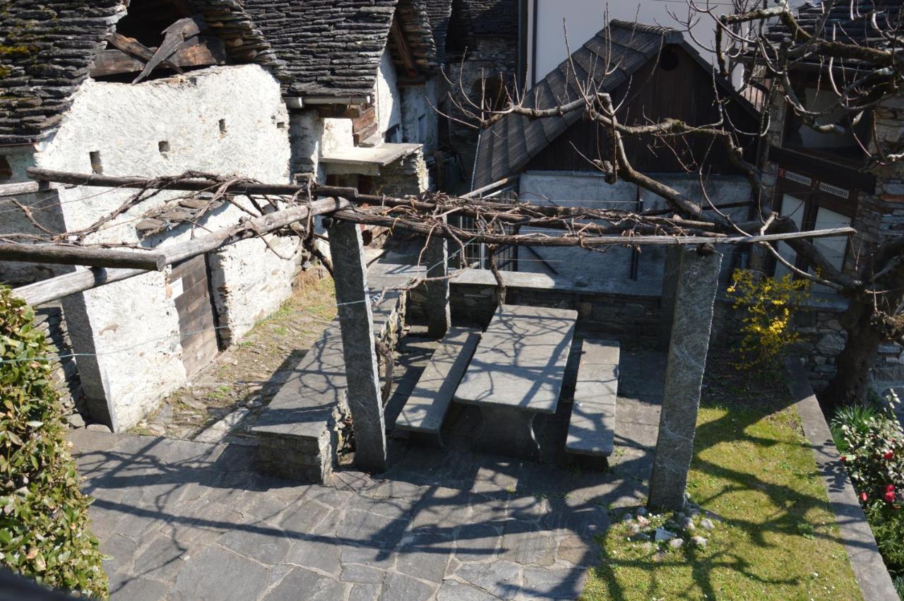 Rustico Pult Villa Someo Kültér fotó