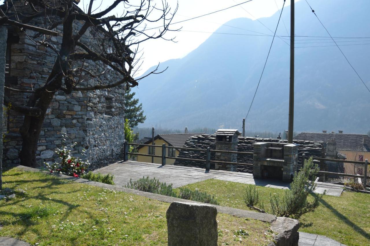 Rustico Pult Villa Someo Kültér fotó